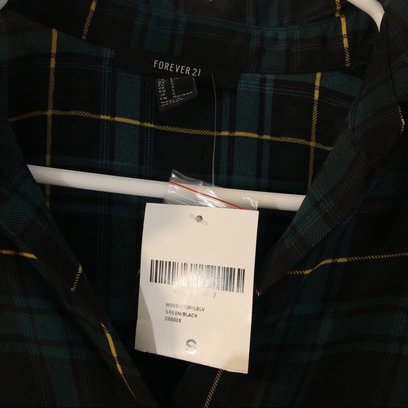 Forever-21 long-seelve shirt - Picture 2 of 7